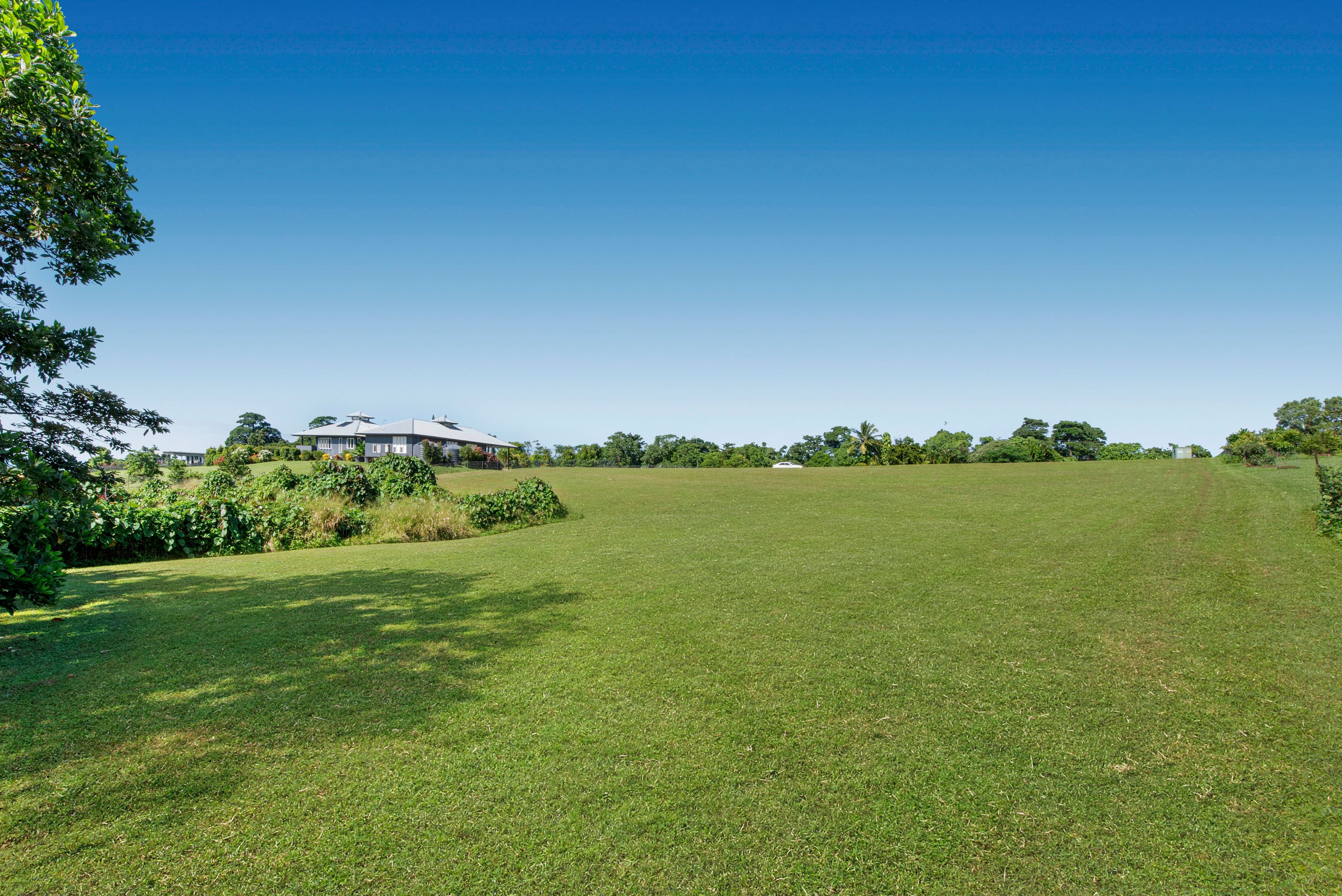 8 Unsworth Drive, Mission Beach QLD 4852, Mission Beach - Thumbnail 5