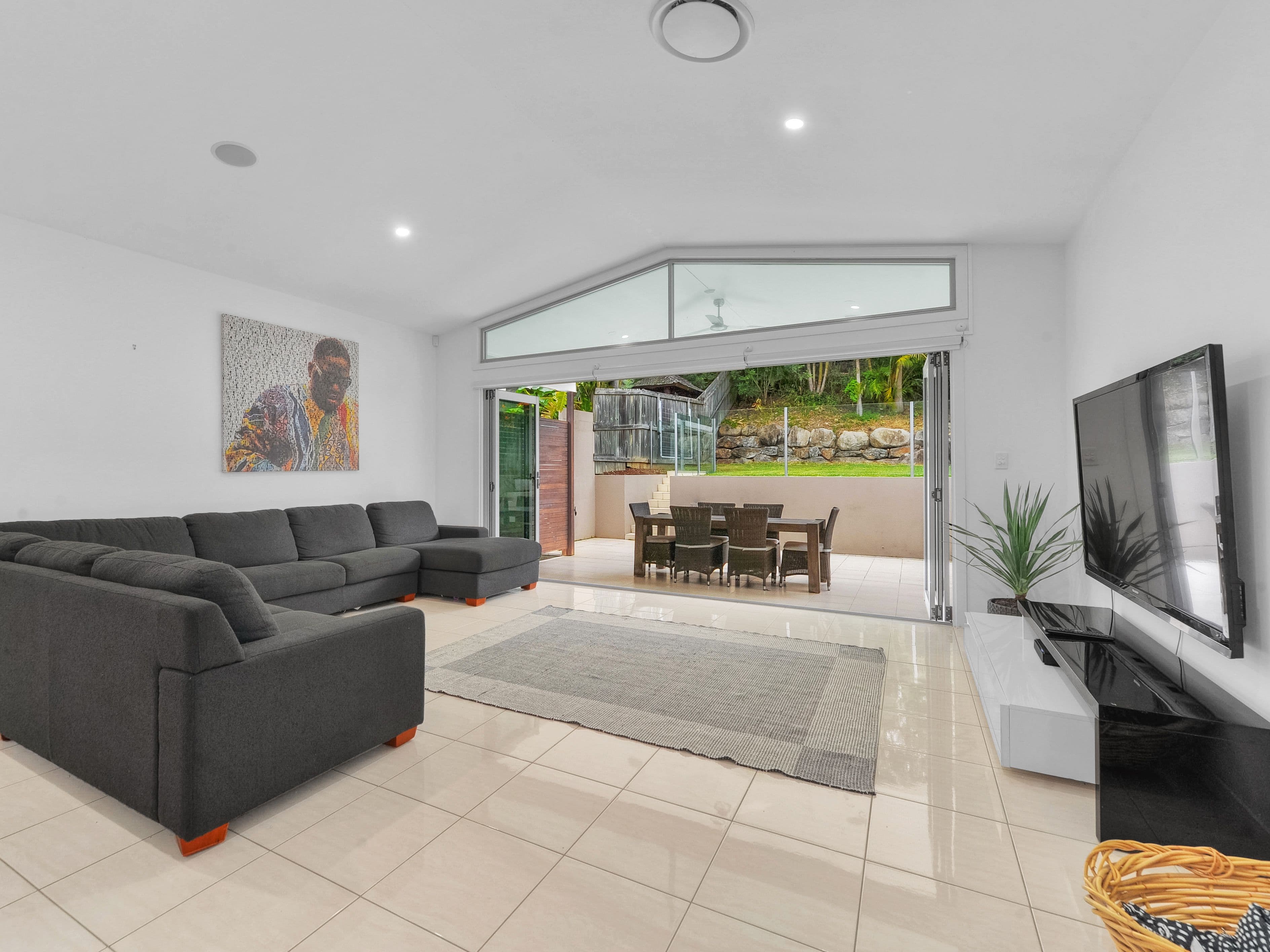 416 Ferguson Road, Seven Hills QLD 4170, Seven Hills - Image 1