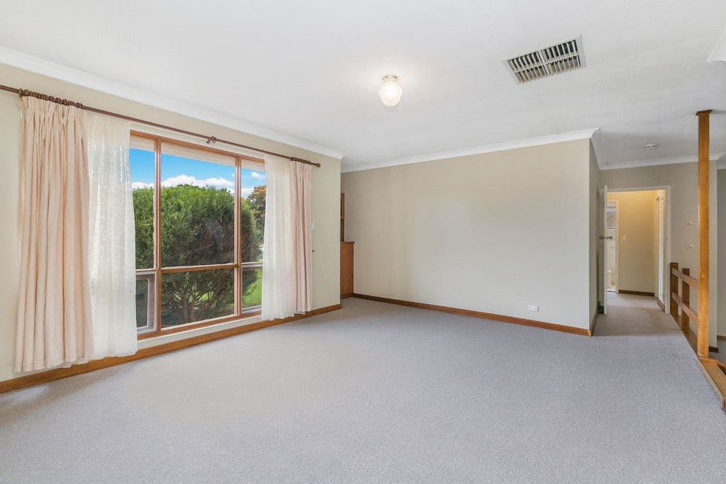 31 Salisbury Avenue, Morphett Vale SA 5162, Morphett Vale - Thumbnail 2