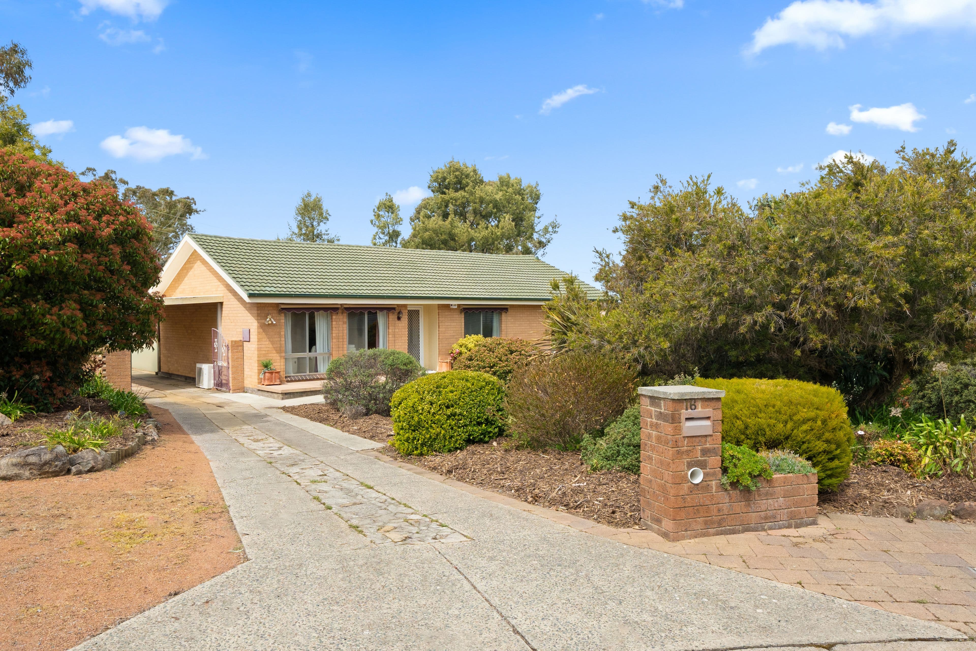 16 Wyles Place, Flynn ACT 2615, Flynn - Image 1