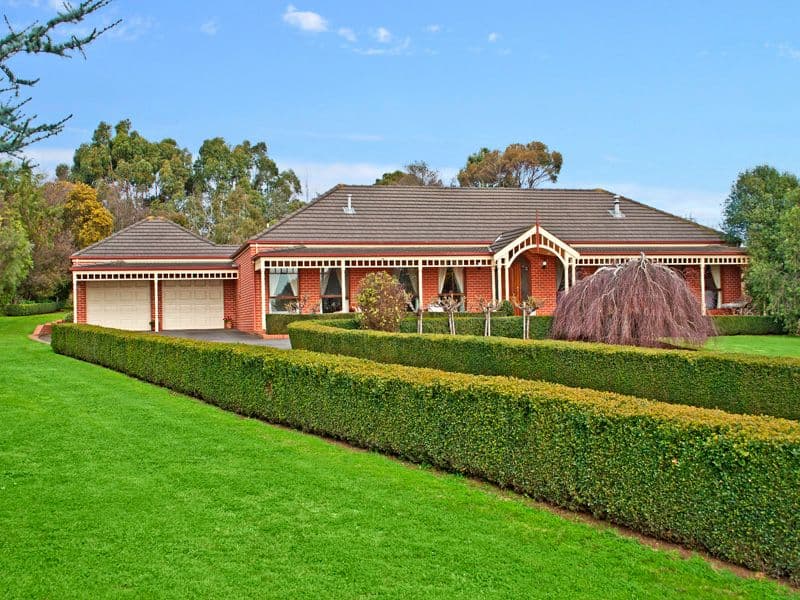 25 Clarke Street, Koroit VIC 3282, Koroit - Image 1