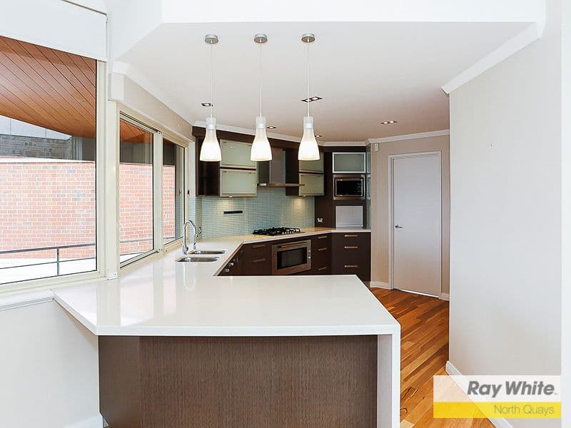 20 Clontarf Street, Sorrento WA 6020, Sorrento - Thumbnail 6