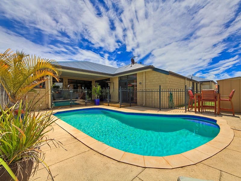 14 Pockett Avenue, ROCKINGHAM WA 6168, Rockingham - Thumbnail 2