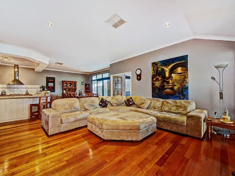 14 Pockett Avenue, ROCKINGHAM WA 6168, Rockingham - Thumbnail 3