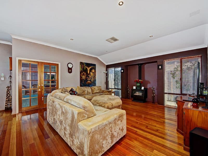 14 Pockett Avenue, ROCKINGHAM WA 6168, Rockingham - Thumbnail 4