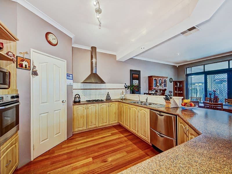 14 Pockett Avenue, ROCKINGHAM WA 6168, Rockingham - Thumbnail 6