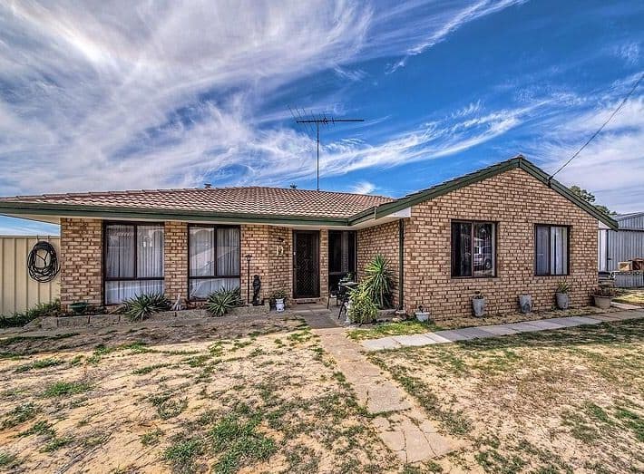 2 Schooner Place, Yanchep WA 6035, Yanchep - Thumbnail 2