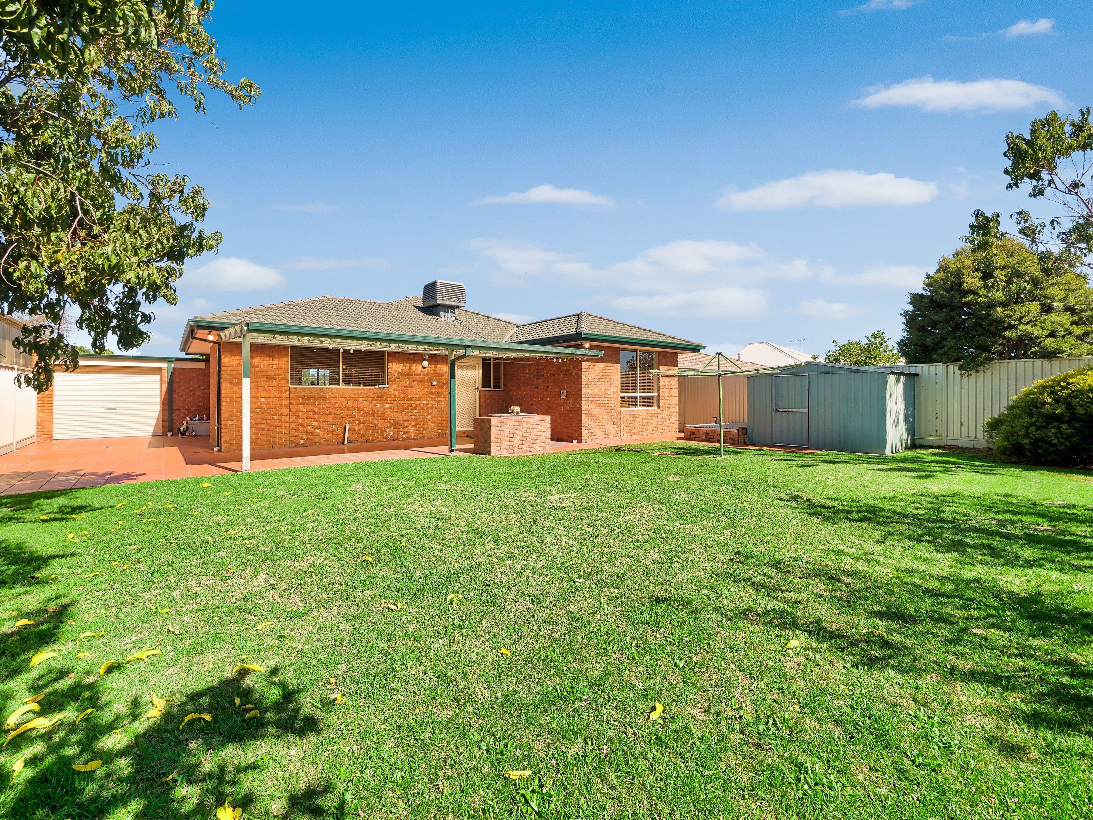 30 HORSFIELD Street, Cranbourne North VIC 3977, Cranbourne North - Thumbnail 3