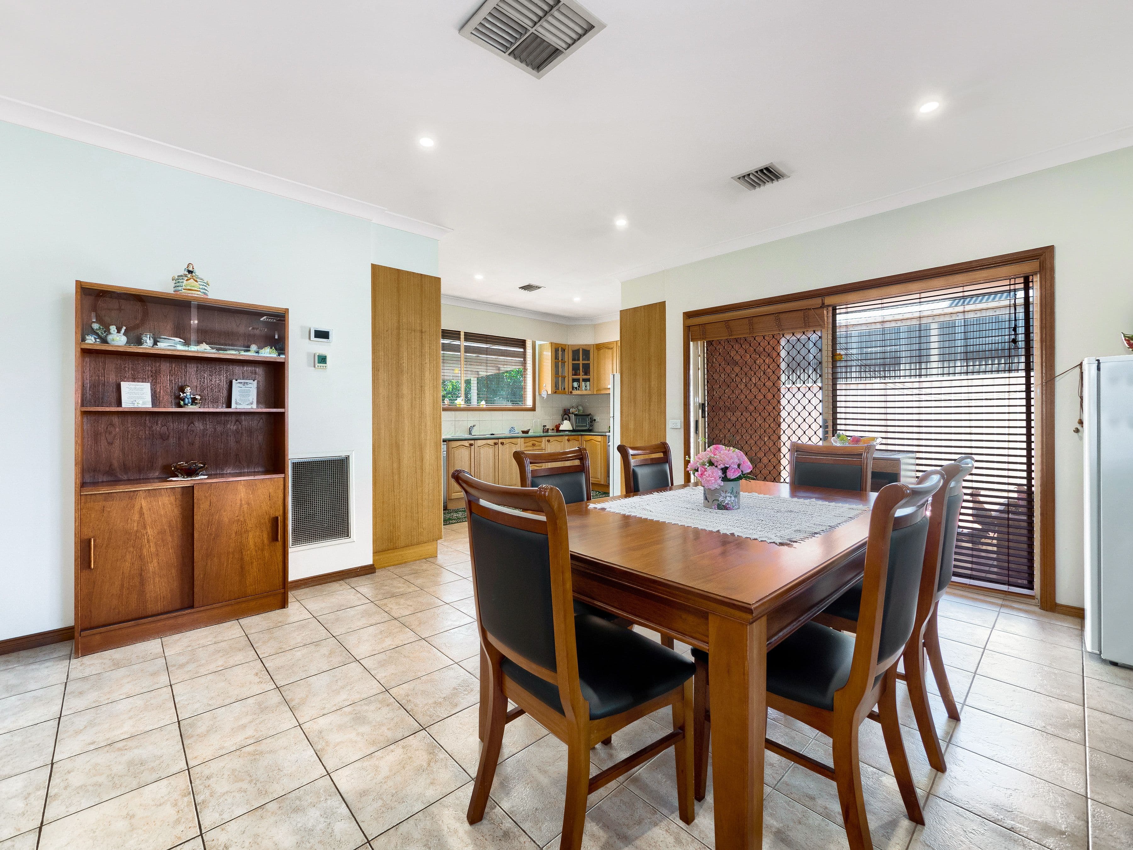 30 HORSFIELD Street, Cranbourne North VIC 3977, Cranbourne North - Thumbnail 6