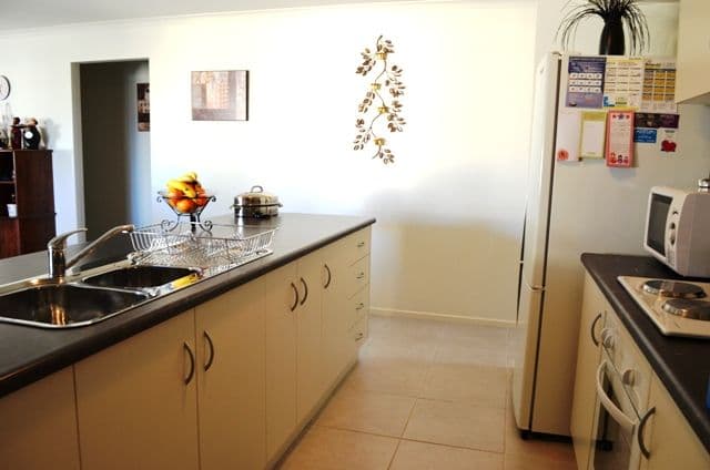 4 Tea Tree Terrace, BALAKLAVA SA 5461, Balaklava - Thumbnail 2