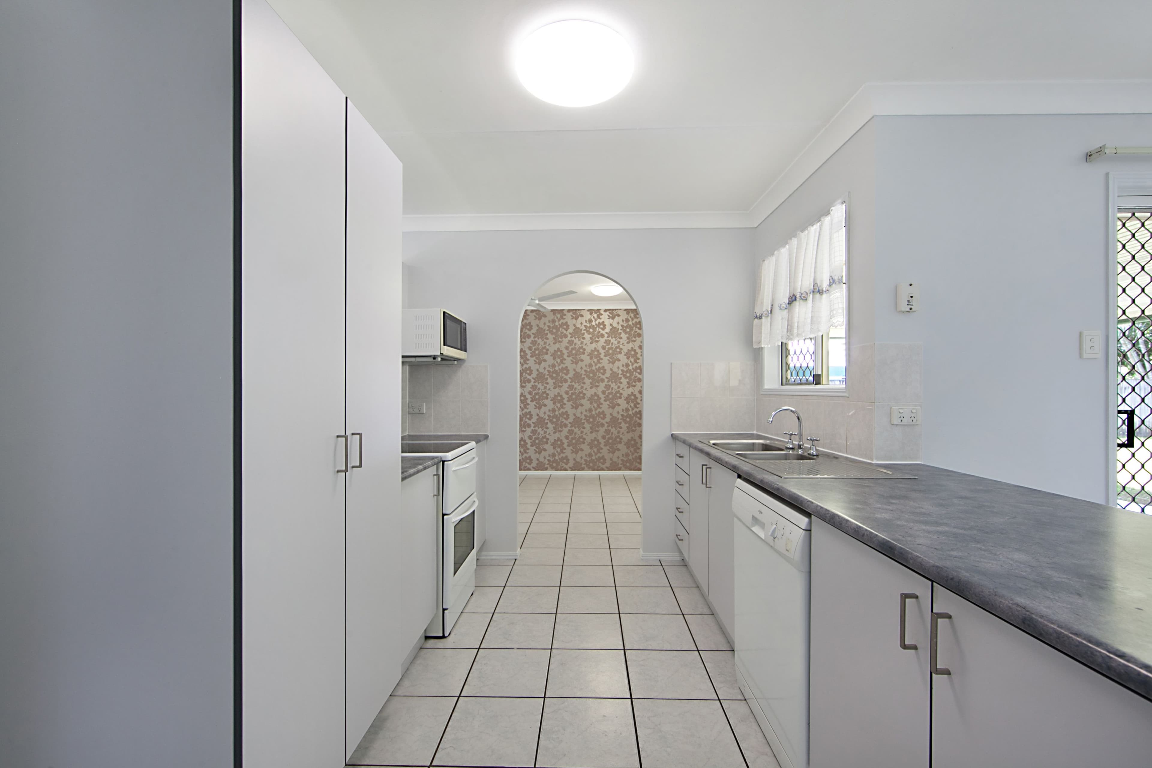 5 Thistle Court, Rasmussen QLD 4815, Rasmussen - Thumbnail 7