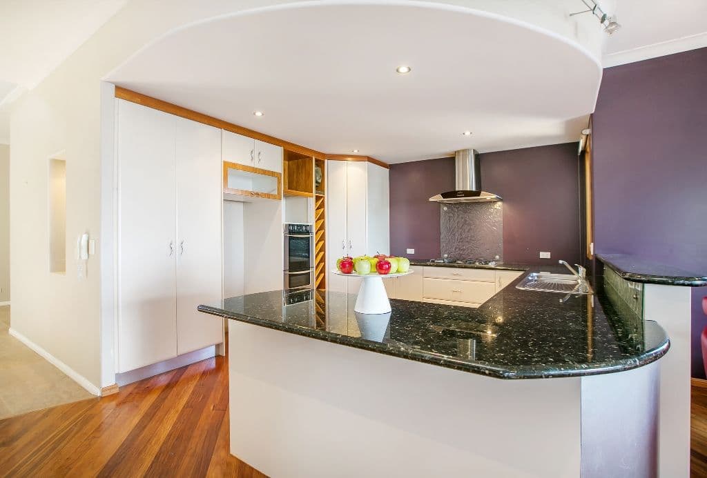 97 Edinburgh Road, BENOWA WATERS QLD 4217, Benowa - Thumbnail 8
