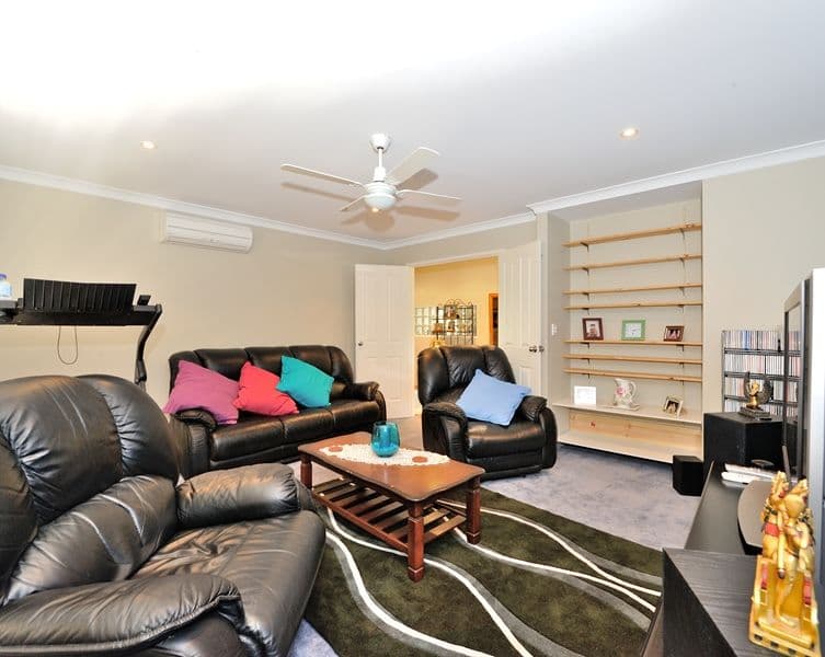 47 Kingsbridge Road, WARNBRO WA 6169, Mittagong - Thumbnail 8