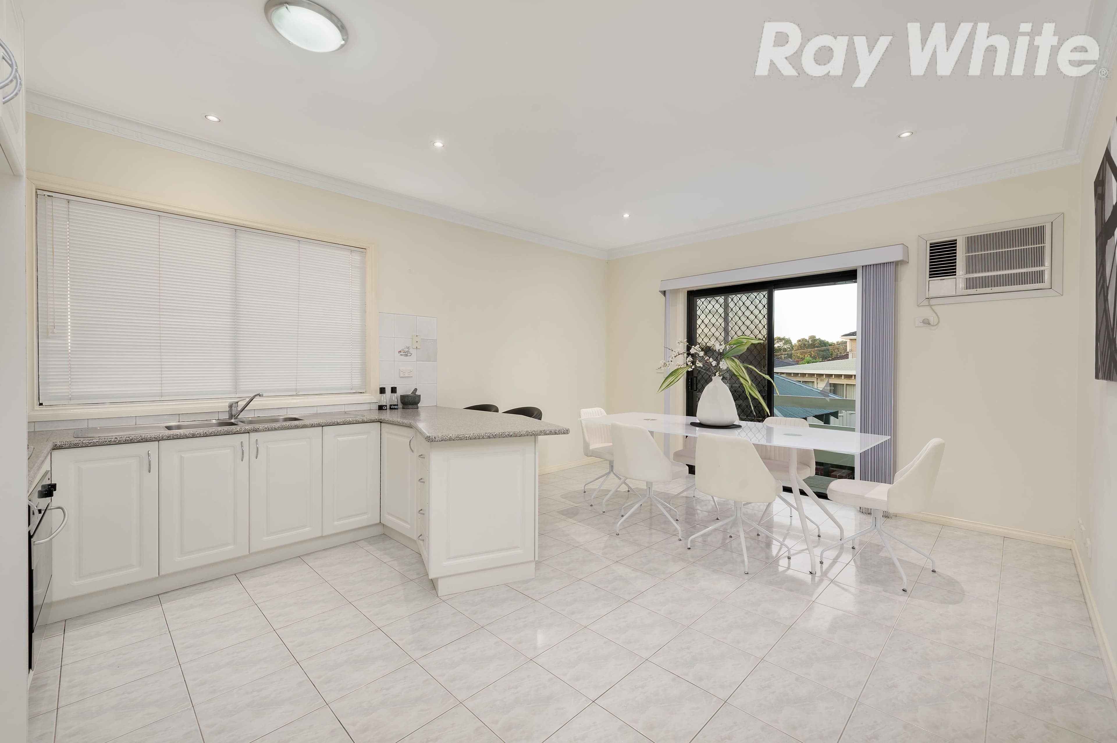 34A Janet Crescent, Bundoora VIC 3083, Bundoora - Thumbnail 3