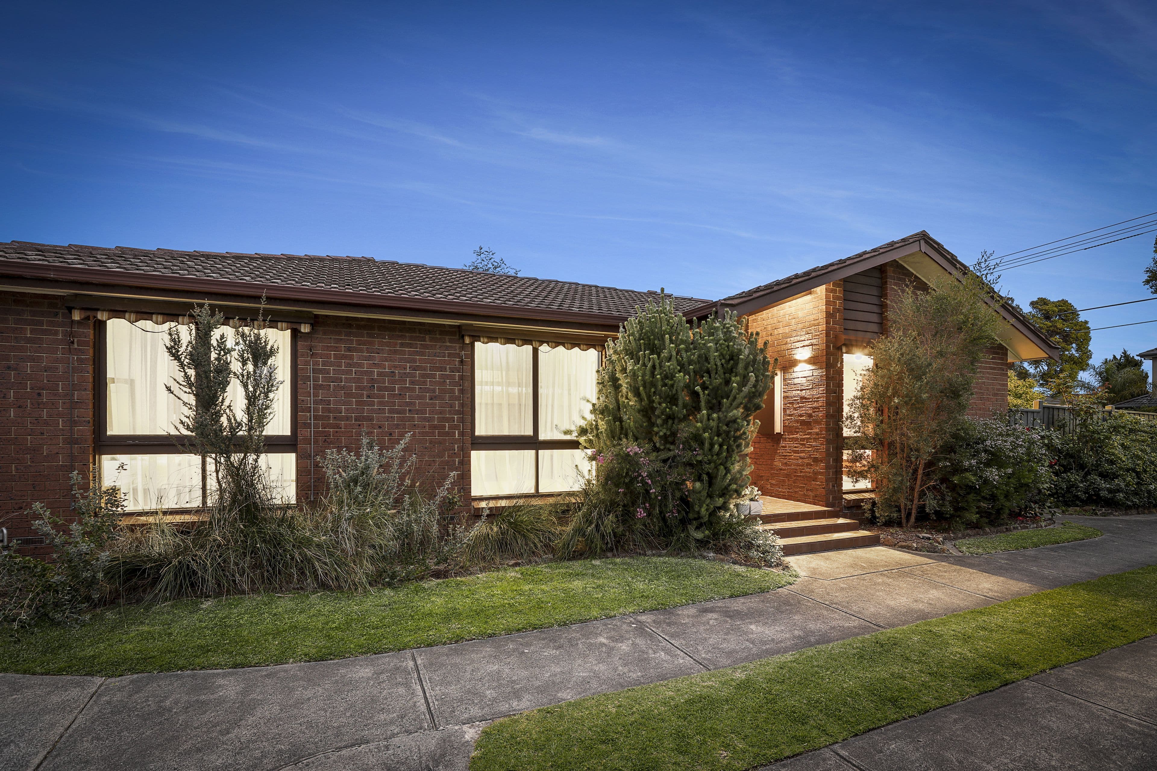 13-15 Stuart Avenue, Cheltenham VIC 3192, Cheltenham - Thumbnail 3