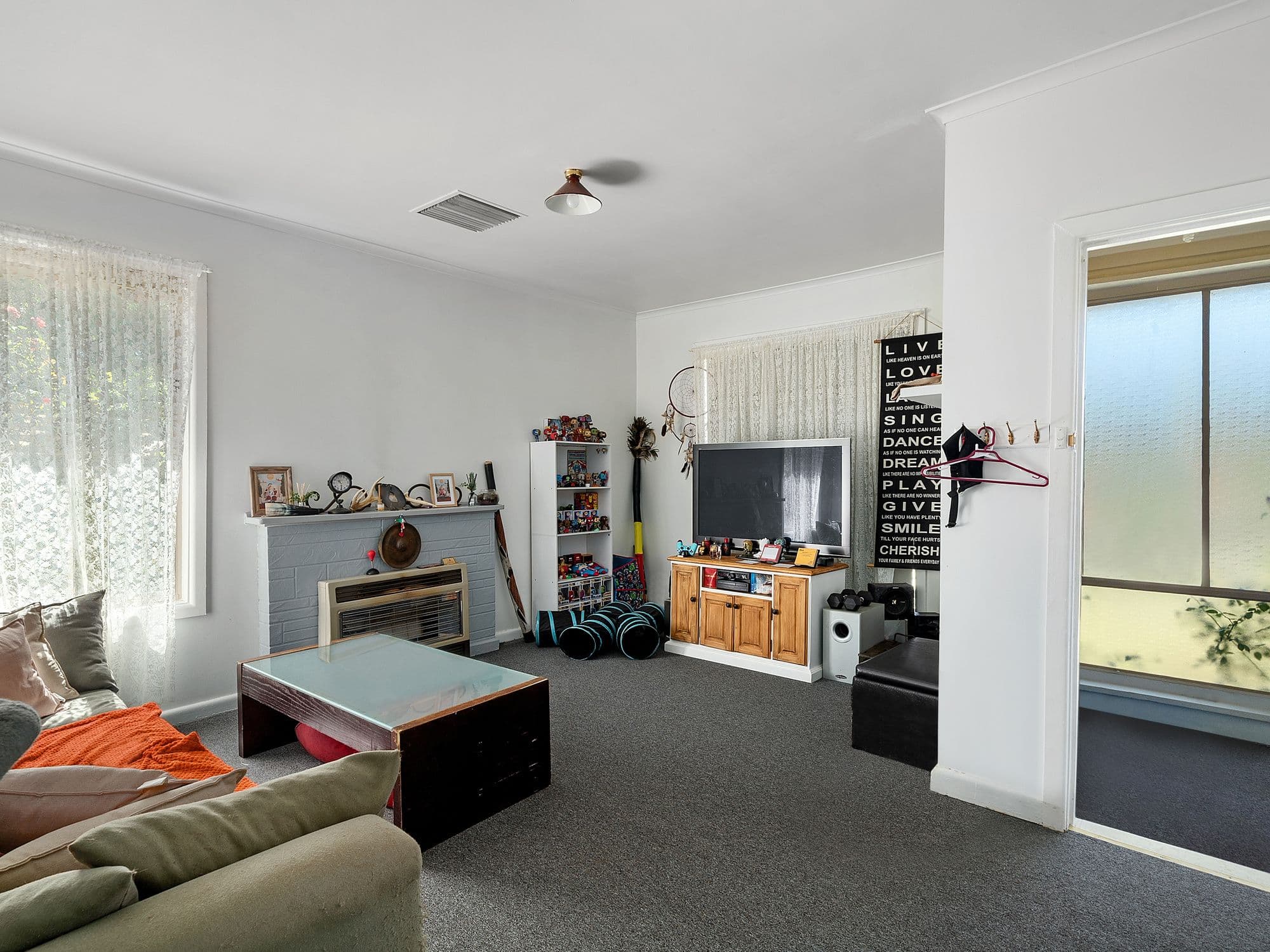 16 Melrose Street, Benalla VIC 3672, Benalla - Thumbnail 2