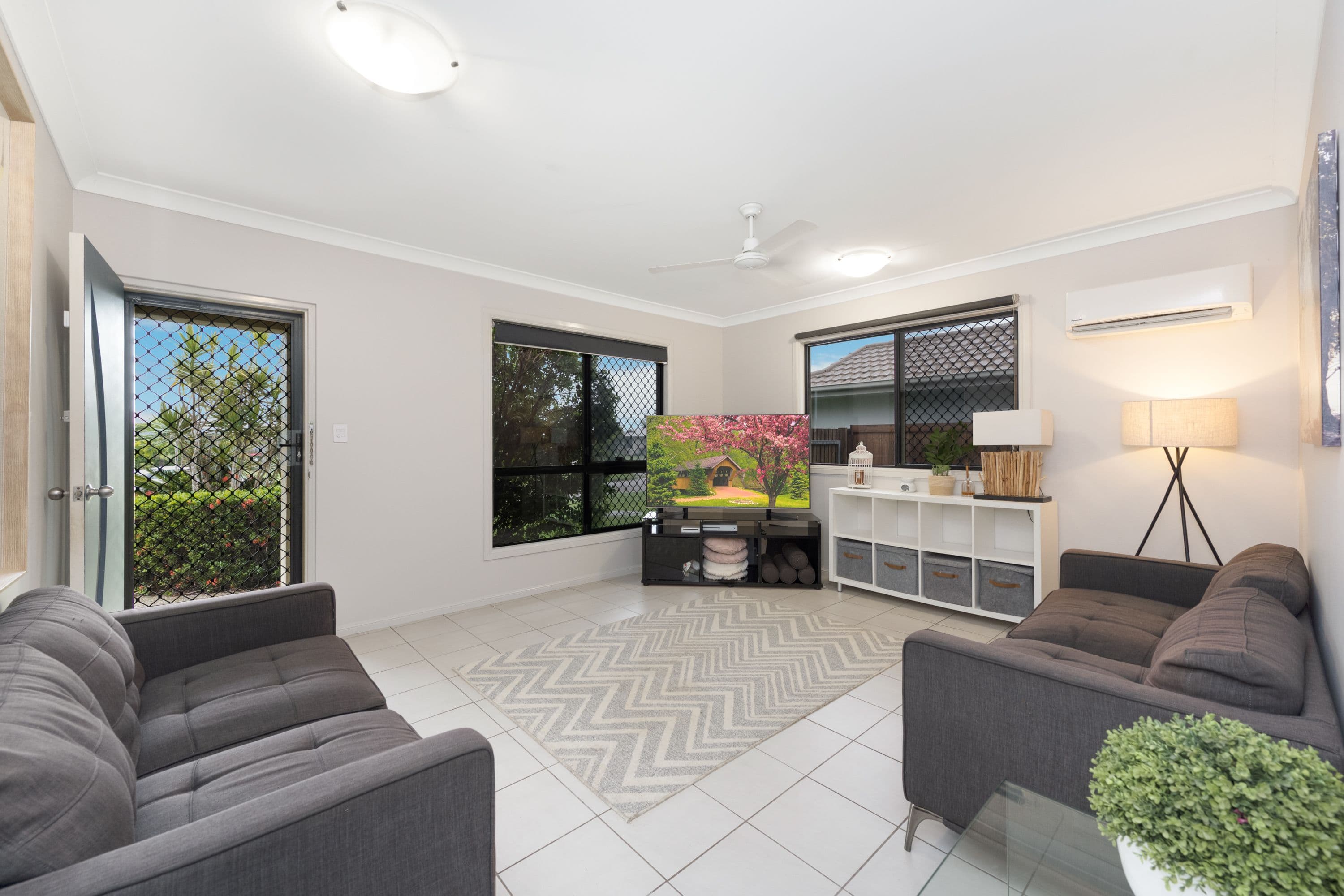 66 Blue Wren Drive, Kelso QLD 4815, Kelso - Thumbnail 2