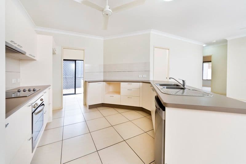 22 Capricorn Street, BENTLEY PARK QLD 4869, Bentley Park - Thumbnail 5