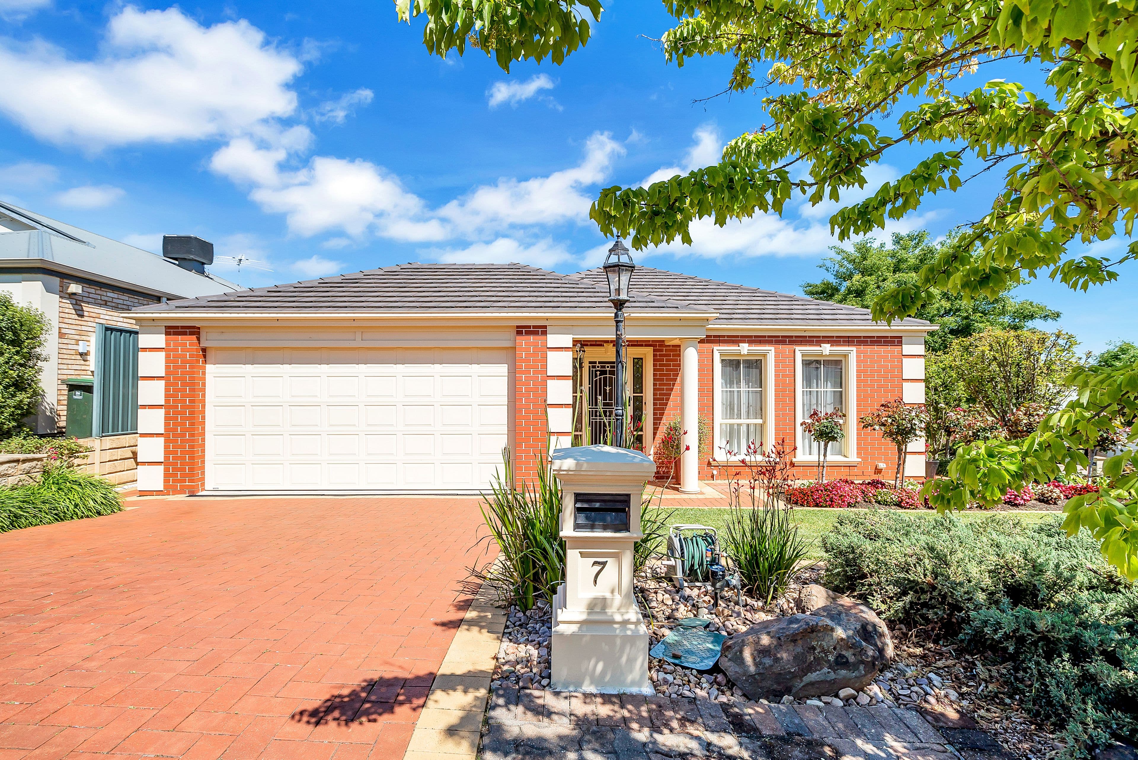 7 Pinnacle Crescent, Flagstaff Hill SA 5159, Flagstaff Hill - Thumbnail 2