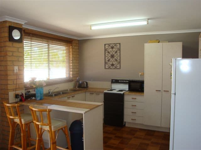 17  Lapoinya Crescent, WARANA QLD 4575, Warana - Thumbnail 3