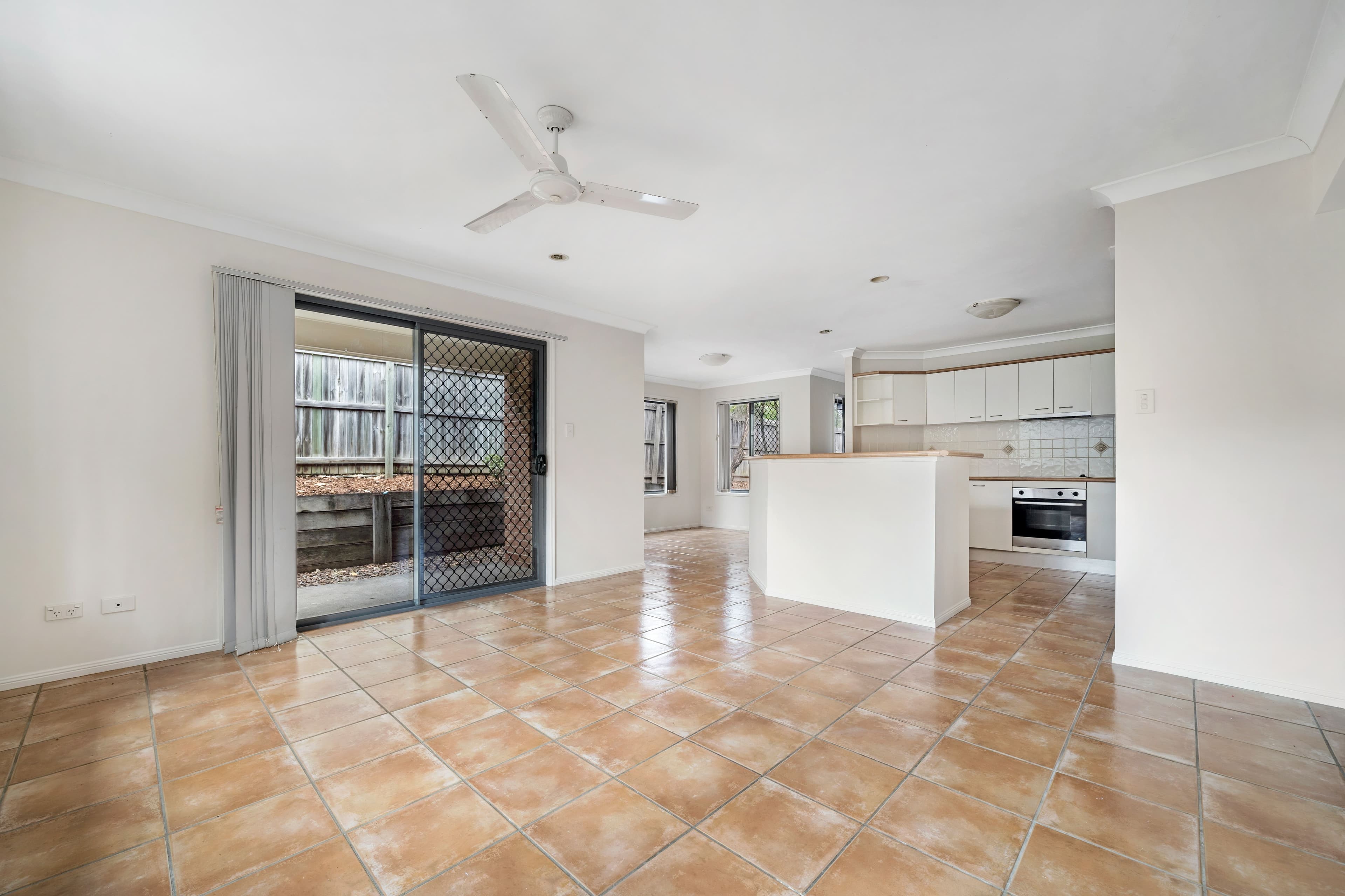11 Bartle Frere Crescent, Algester QLD 4115, Algester - Thumbnail 4