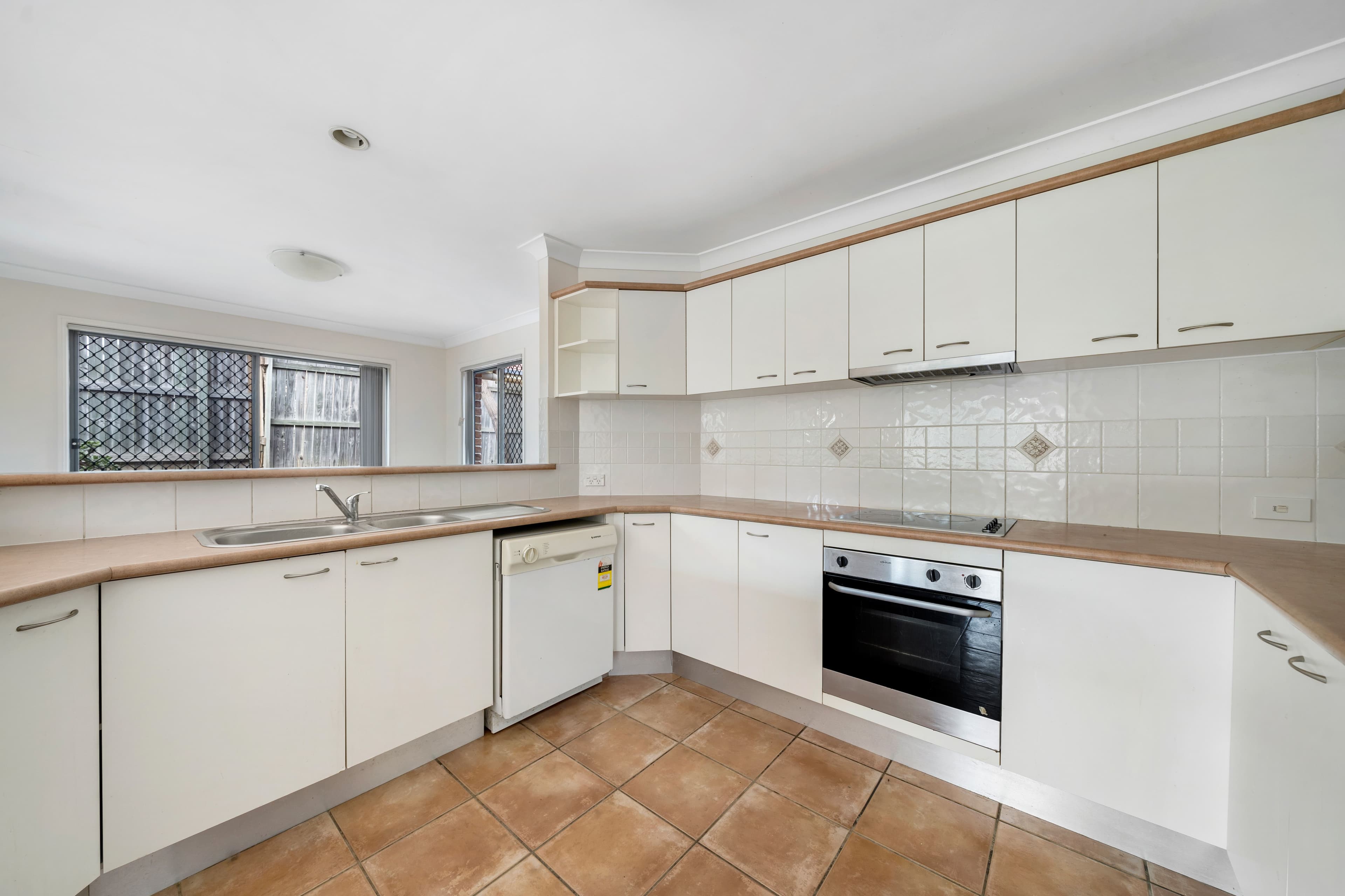 11 Bartle Frere Crescent, Algester QLD 4115, Algester - Thumbnail 6