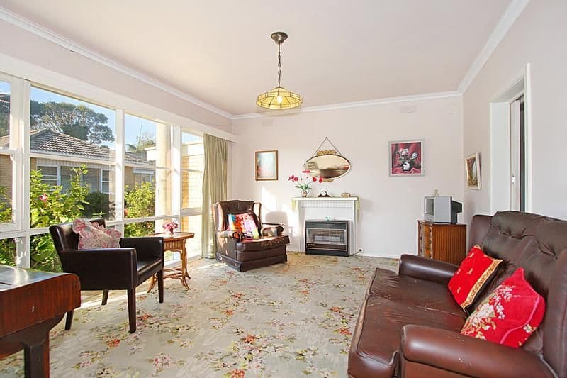 2 Elizabeth Crescent, CARNEGIE VIC 3163, Carnegie - Thumbnail 3