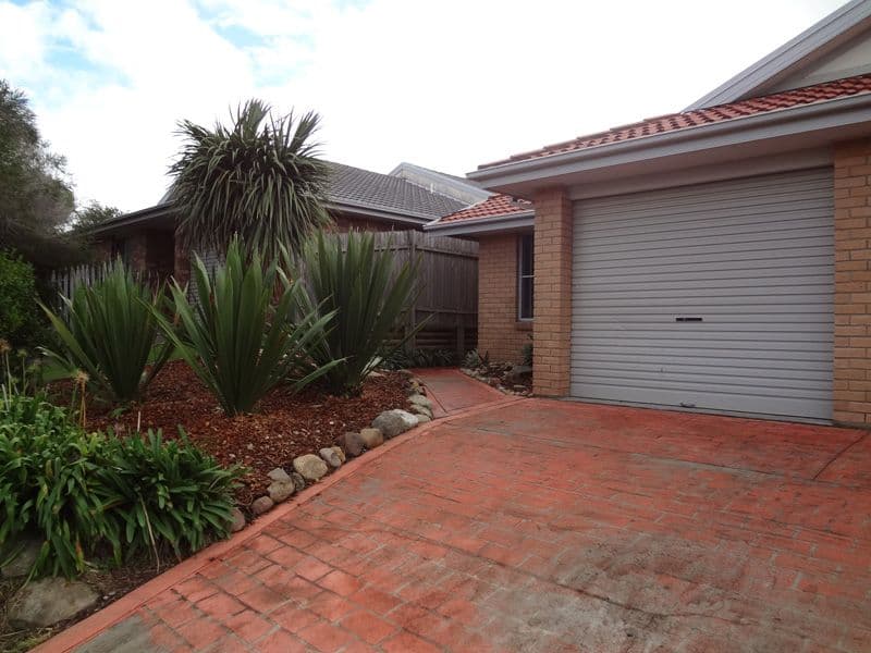240a Cresthaven Avenue, BATEAU BAY NSW 2261, Bateau Bay - Image 1