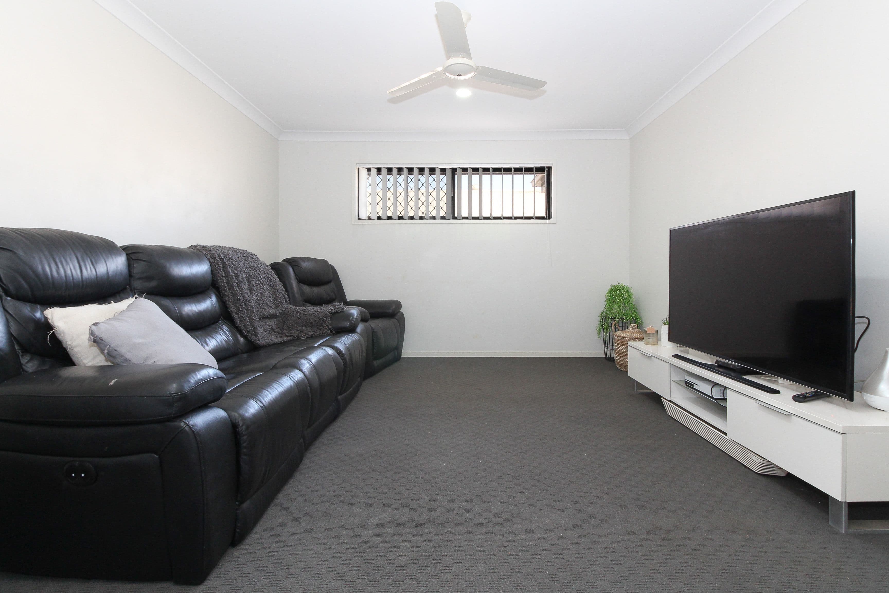 12 Daisy Street, Springfield Lakes QLD 4300, Springfield Lakes - Thumbnail 8