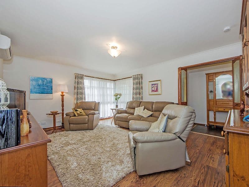 6 Hampton Court, HOPPERS CROSSING VIC 3029, Hoppers Crossing - Thumbnail 2