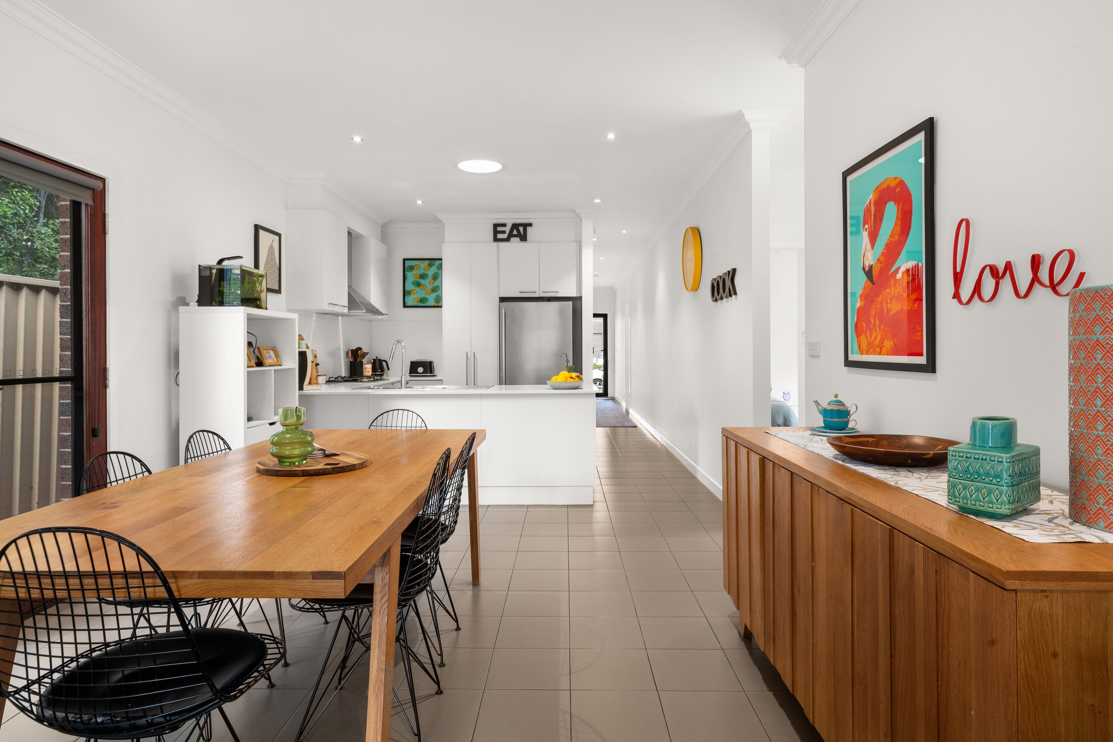 32 Broadway, Caroline Springs VIC 3023, Caroline Springs - Thumbnail 2