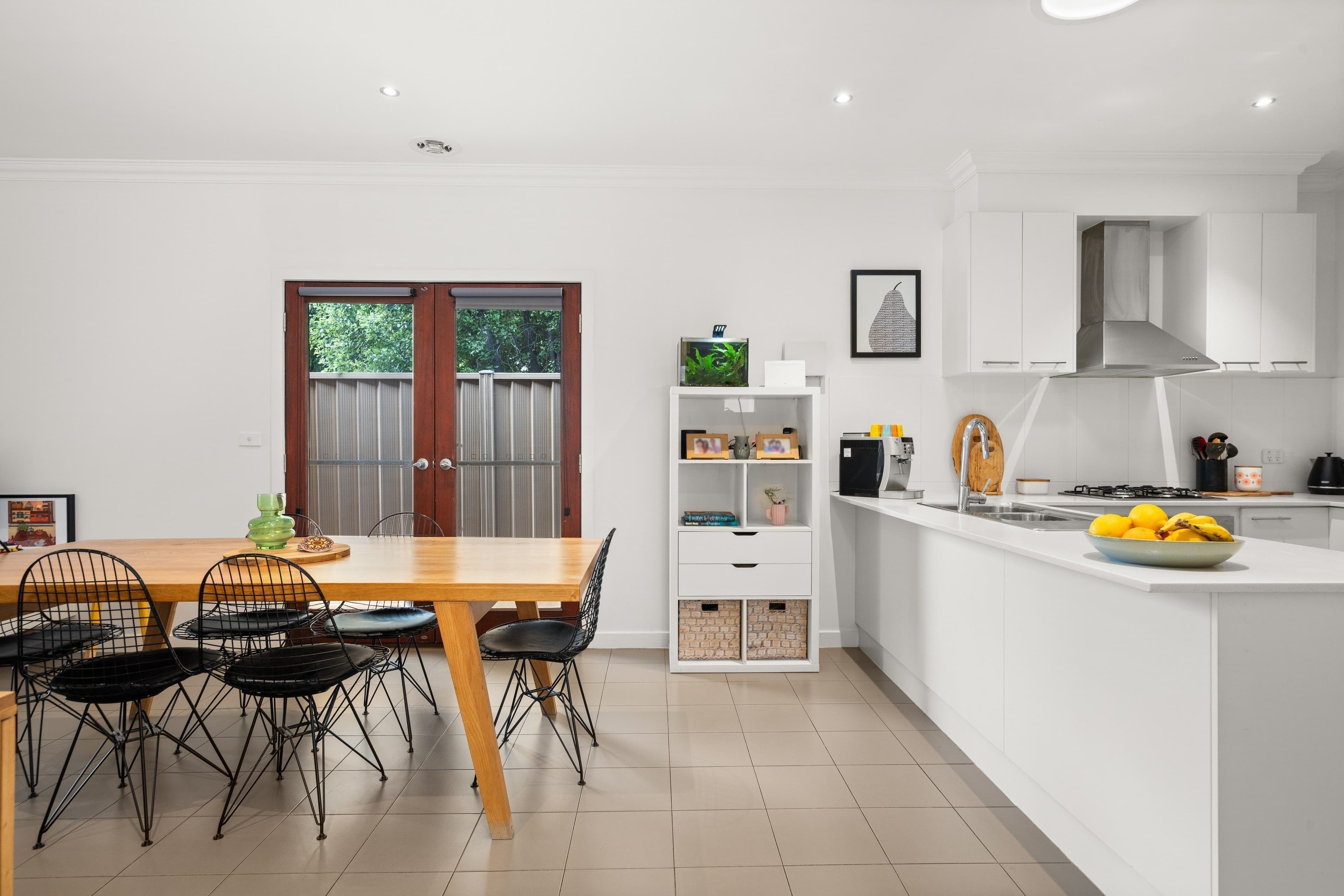 32 Broadway, Caroline Springs VIC 3023, Caroline Springs - Thumbnail 3