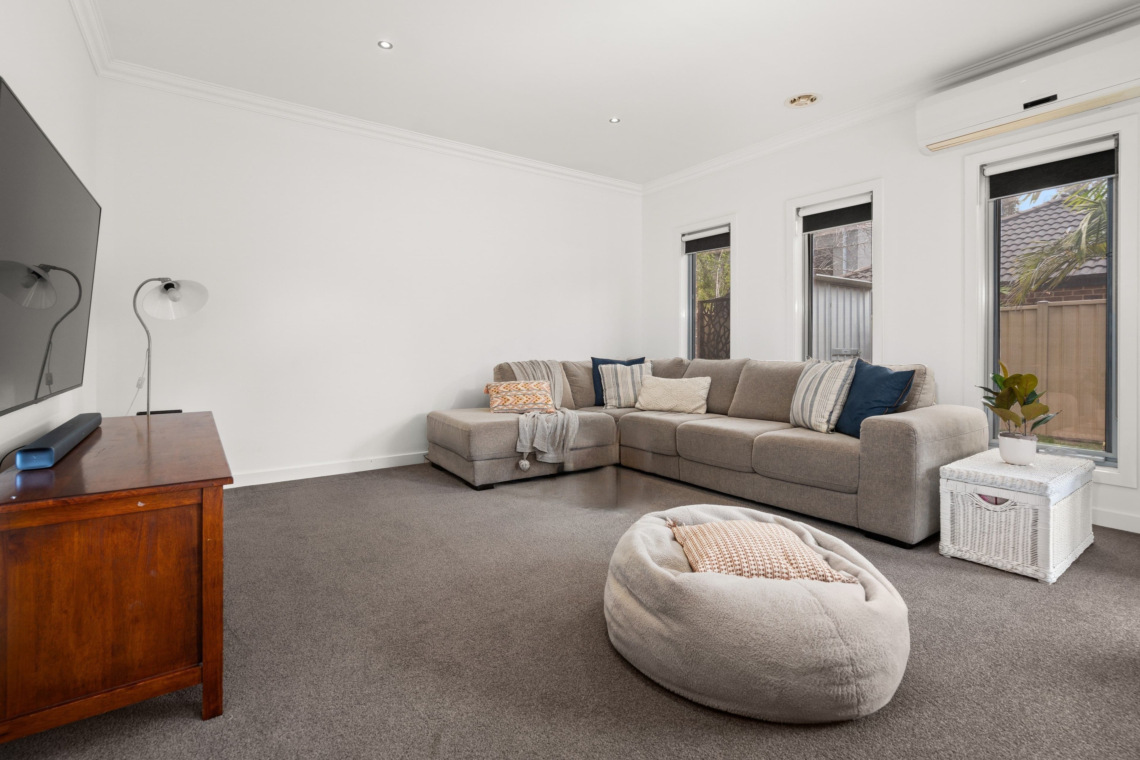 32 Broadway, Caroline Springs VIC 3023, Caroline Springs - Thumbnail 6