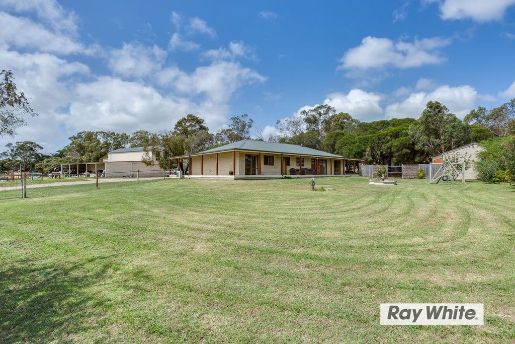 132 Browns Road, Boneo VIC 3939, Boneo - Thumbnail 2