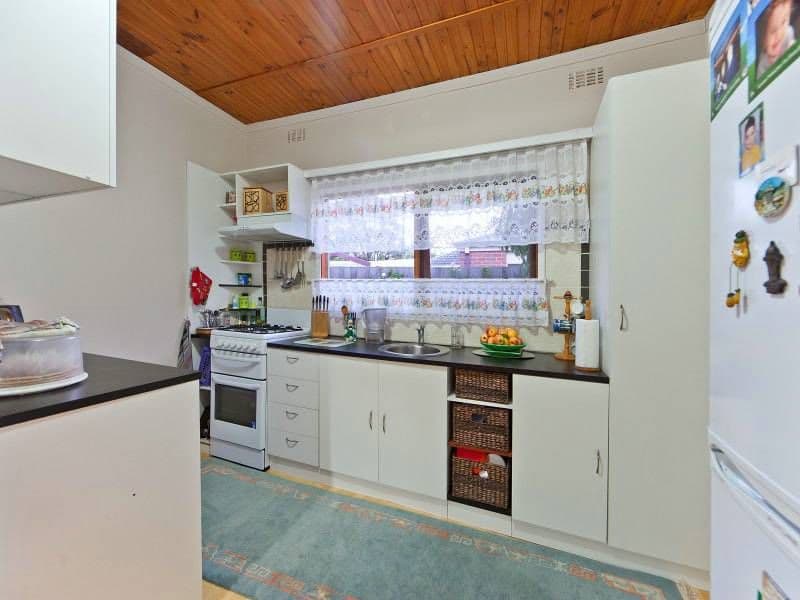 54  Finlay Street, FRANKSTON VIC 3199, Frankston - Thumbnail 2