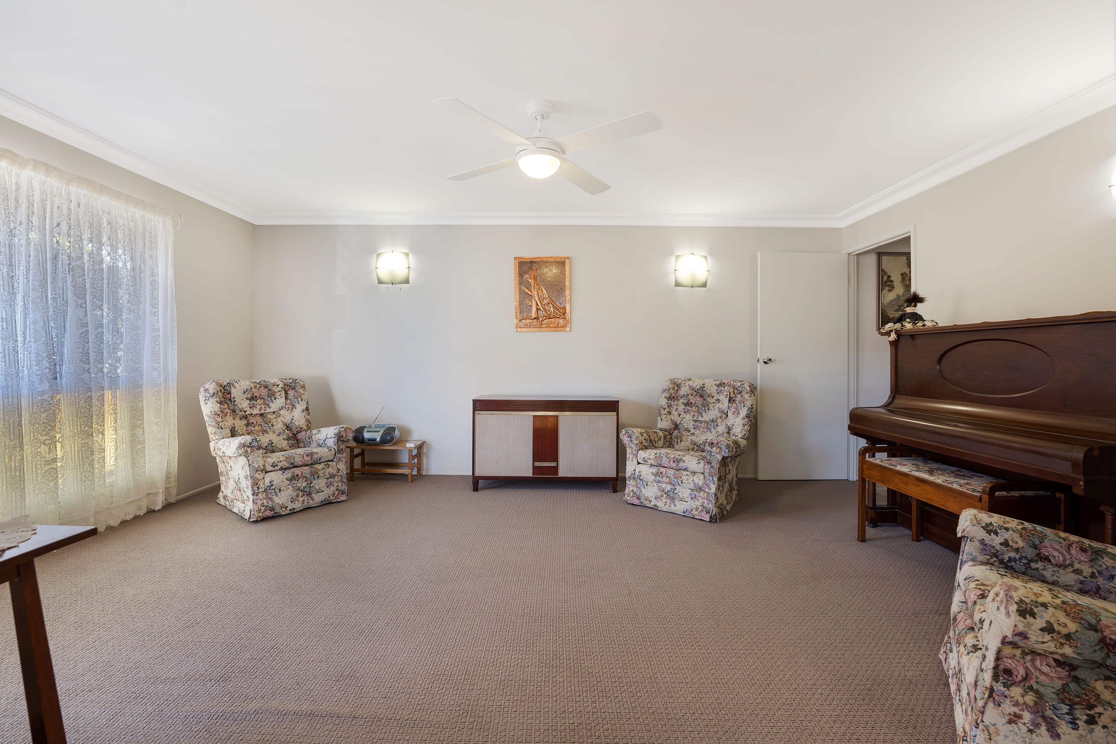 6 Hibiscus Avenue, Redcliffe QLD 4020, Redcliffe - Thumbnail 4