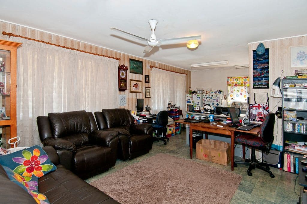 23 Jarrah Crescent, LOGAN CENTRAL QLD 4114, Logan Central - Thumbnail 3