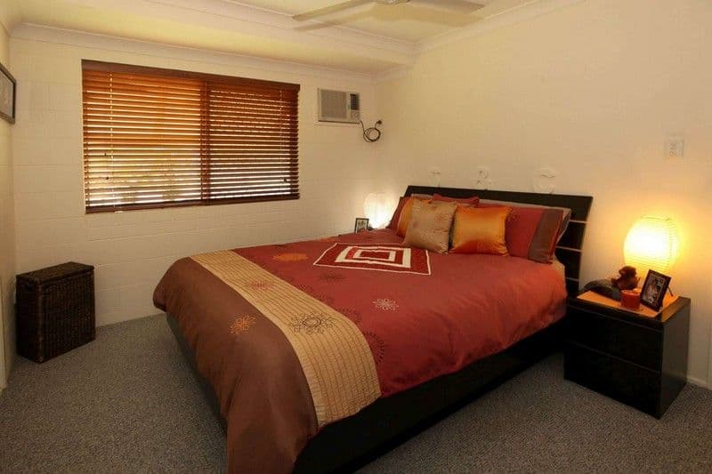 3 Rhyl Court, MOUNT LOW QLD 4818, Mount Low - Thumbnail 6