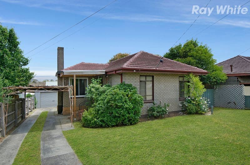 18 Lexton Avenue, Dandenong VIC 3175, Dandenong - Thumbnail 2