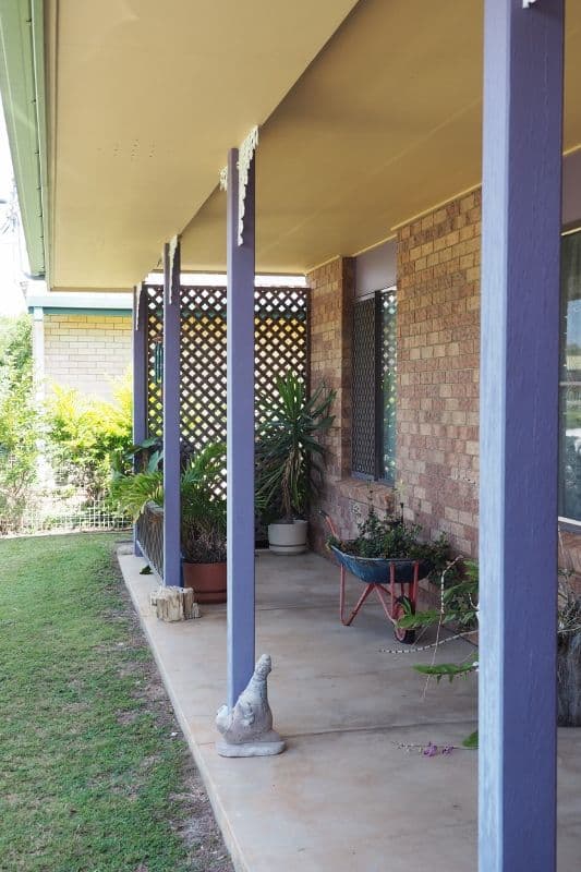 11 Jocelyn Parade, Granville QLD 4650, Granville - Thumbnail 2