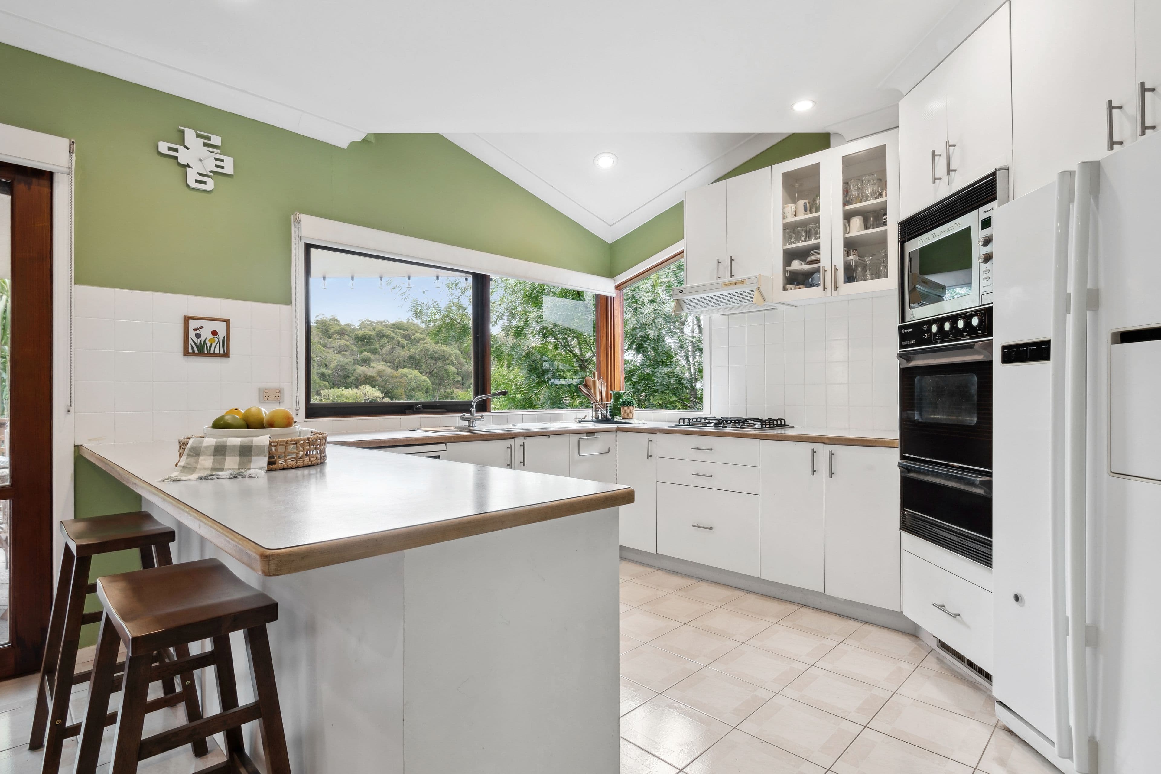 7 Neuparth Road, Croydon North VIC 3136, Croydon North - Thumbnail 7