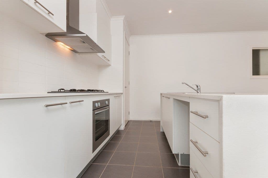 43 Kinglake Crescent, CRAIGIEBURN VIC 3064, Craigieburn - Thumbnail 3
