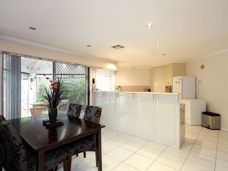 38 Grand Boulevard, SEAFORD RISE SA 5169, Seaford Rise - Thumbnail 4