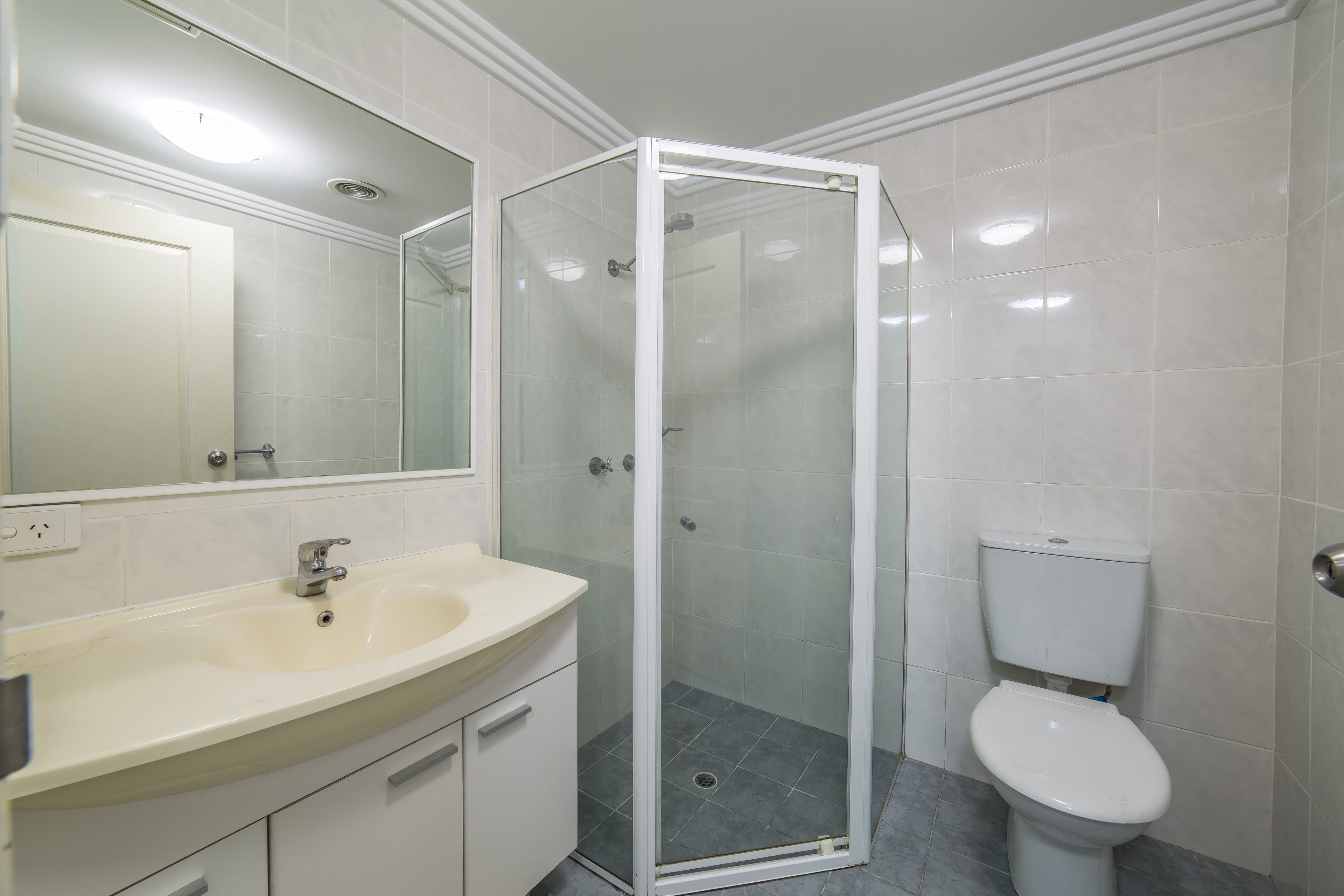 18-20 Rose Street, Southport QLD 4215, Southport - Thumbnail 5