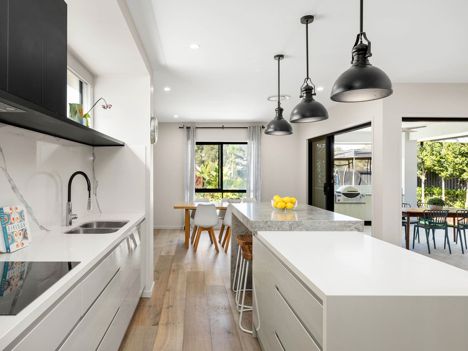 302 Canvey Road, Upper Kedron QLD 4055, Upper Kedron - Image 1