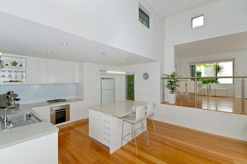 15 Bindoon Close, ELANORA QLD 4221, Elanora - Thumbnail 3