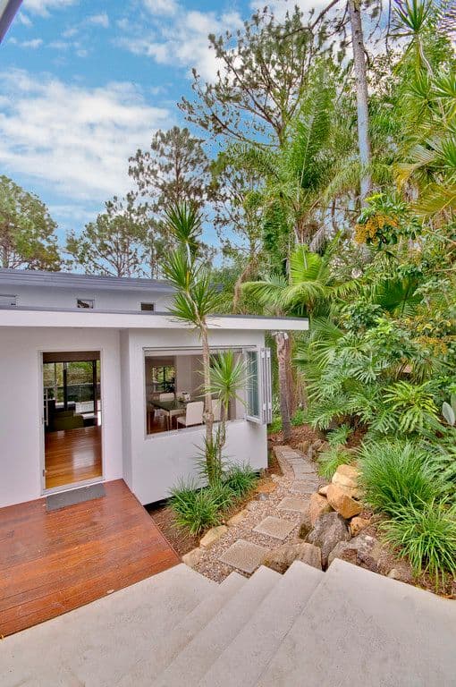 15 Bindoon Close, ELANORA QLD 4221, Elanora - Thumbnail 6