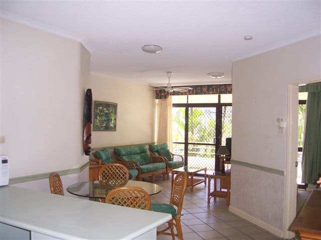 221  Lake Street, CAIRNS CITY QLD 4870, Cairns City - Thumbnail 3