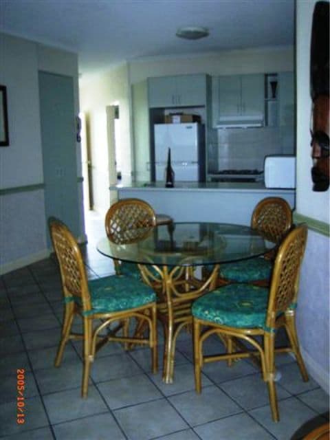 221  Lake Street, CAIRNS CITY QLD 4870, Cairns City - Thumbnail 4