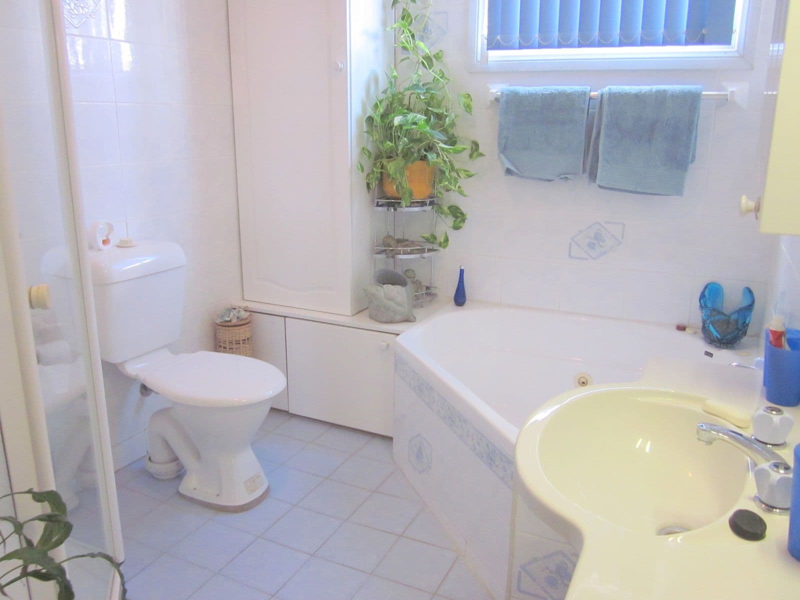 75 CHISWICK Road, AUBURN NSW 2144, Auburn - Thumbnail 4
